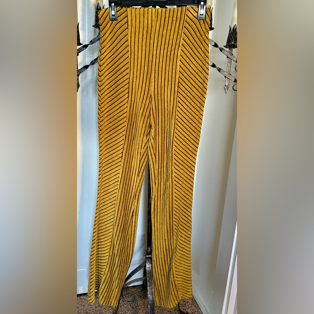 Free People pull on, wide corduroy pants